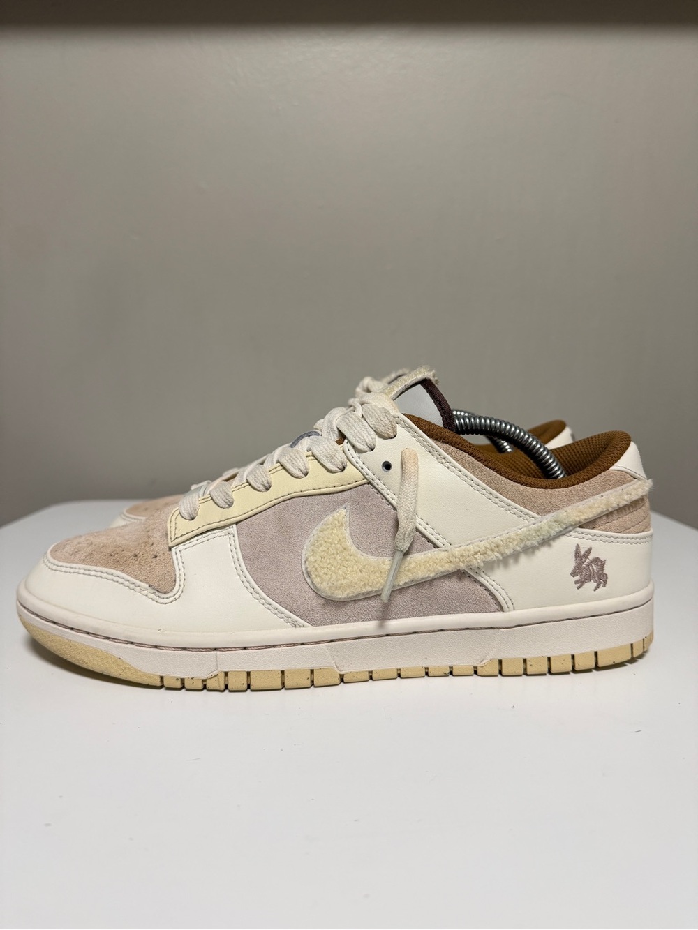 Nike Dunk Low Retro PRM Year of the Rabbit Fossil Stone (2023) FD4203-211 US 9.5